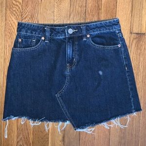URBAN OUTFITTERS mini skirt